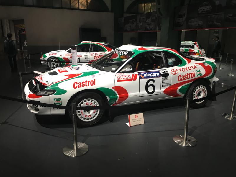 Illustration for article titled Look At This Amazing Collection of Historic Cars Inside A Japanese Shopping Mall